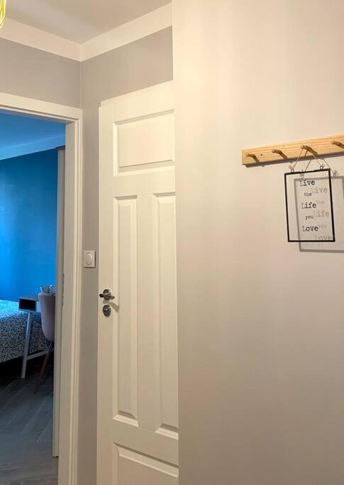 Apartment Close To Metro, 8 Minutes To Centrum And Near Airport Varsóvia Exterior foto
